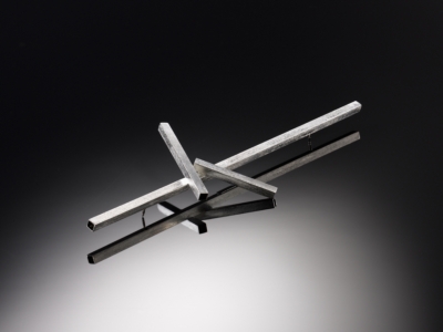 nål - under construction